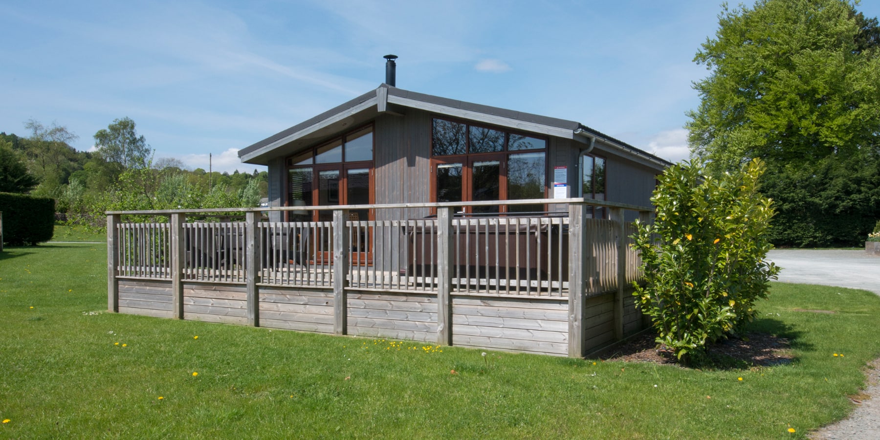 Cedarcroft hot tub lodges