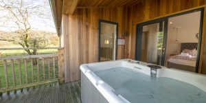 Hot Tub lodge