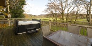 hot tub lodges