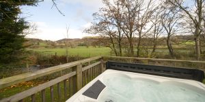 hot tub lodges