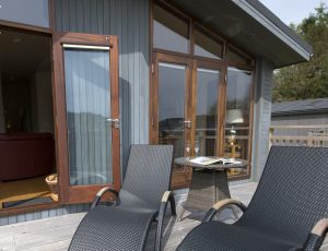 deluxe 1 bedroom lodge