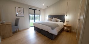 Deluxe one bedroom lodge